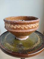 kom, slipwerk, bodemvondst, 17e 18e eeuw, Antiek en Kunst, Antiek | Keramiek en Aardewerk, Ophalen of Verzenden