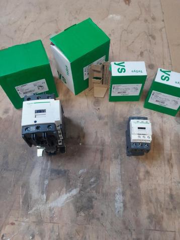 Schneider electric contactor nieuw (nr111)