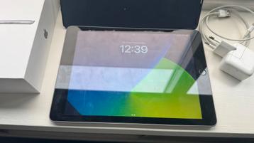 Apple iPad 5e Gen 32GB - Zo goed als nieuw met aankoopbon! beschikbaar voor biedingen