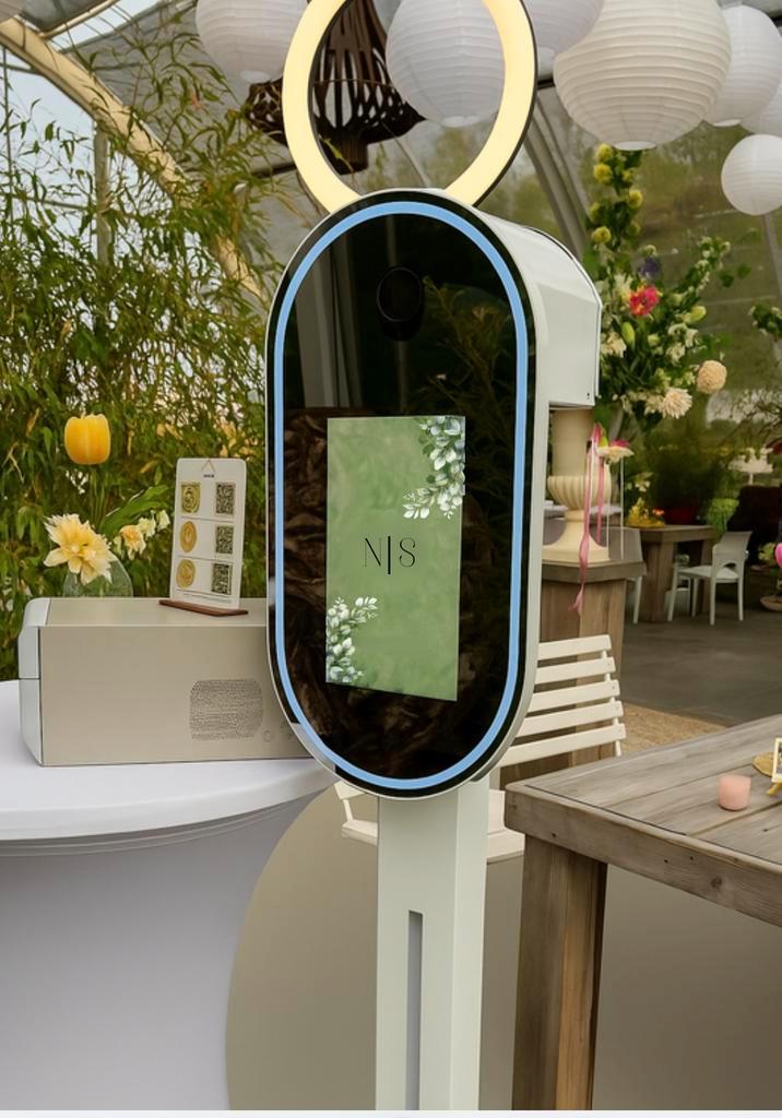 Photobooth geen verborgen kosten!, Hobby en Vrije tijd, Feestartikelen | Verhuur, Zo goed als nieuw, Overige, Ophalen of Verzenden