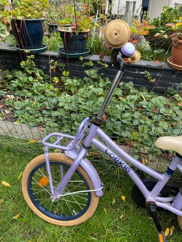 Meisjesfiets - Opknapper beschikbaar voor biedingen