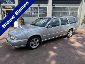 Volvo V70 2.4 | Youngtimer | APK 08-2026 | Toponderhoud! Sta beschikbaar voor biedingen
