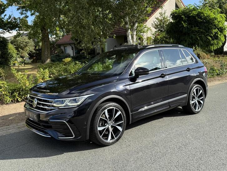 Volkswagen Tiguan 1.4 TSI eHybrid 245PK DSG 3x R-Line•PANO, Auto's, Volkswagen, Bedrijf, Te koop, Tiguan, ABS, Adaptive Cruise Control