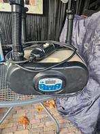 Jacuzzi 6 persoons - klein lekje, Tuin en Terras, Bubbelbaden en Hottubs, Ophalen, Gebruikt, Afdekzeil, Opblaasbaar