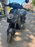 NIU MQI GT EVO MOTOR, Scooter, INFO@NIU.SOM, NIU MQI GT EVO MOTOR, 11 kW of minder