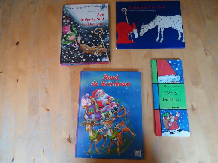 Het is kerstmis kerst boek boeken kerstmis (B), Diversen, Kerst, Zo goed als nieuw, Ophalen of Verzenden