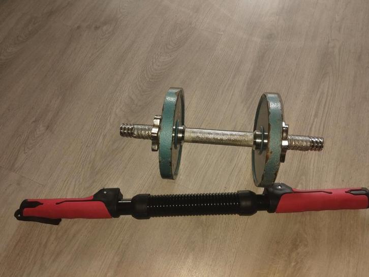 Dumbbell en Power Twister, Sport en Fitness, Fitnessmaterialen, Zo goed als nieuw, Dumbbell, Armen, Borst, Ophalen of Verzenden