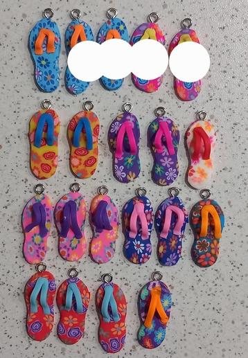 Teenslippers bedels "nieuw" beschikbaar voor biedingen