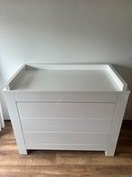Junior bed hoogglans wit en commode Alaska Babypark, Ophalen of Verzenden, Zo goed als nieuw, Jongetje of Meisje