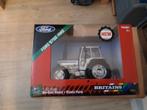T.k. ford 9700 zilver van britains 39/150, Hobby en Vrije tijd, Modelauto's | 1:32, Ophalen of Verzenden, Zo goed als nieuw, Tractor of Landbouw
