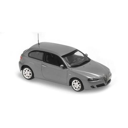 Maxichamps Alfa Romeo 147 grijs metalic, Hobby en Vrije tijd, Modelauto's | 1:43, Nieuw, Auto, Overige merken, Ophalen of Verzenden