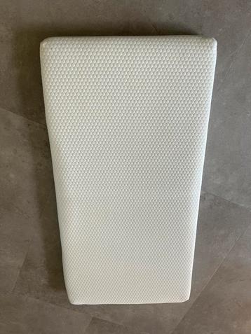 Aerosleep matras en matje 120 x 60 beschikbaar voor biedingen