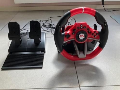 Mario Kart Racing Wheel Pro Deluxe, Spelcomputers en Games, Spelcomputers | Nintendo Consoles | Accessoires, Zo goed als nieuw
