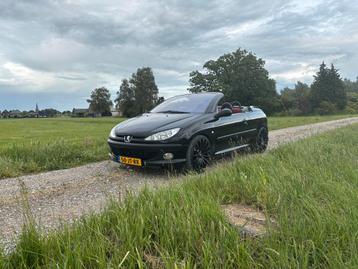 Peugeot 206 2.0 16V CC 2002 Zwart beschikbaar voor biedingen