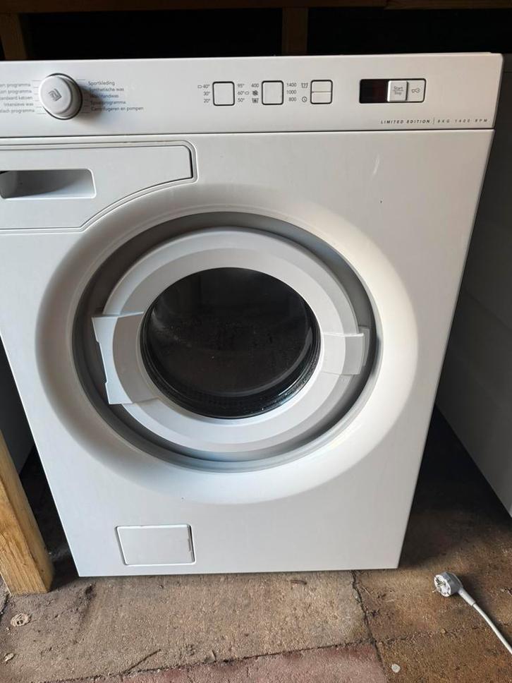 Asko wasmachine w6444, Witgoed en Apparatuur, Wasmachines, Zo goed als nieuw, Voorlader, 8 tot 10 kg, 85 tot 90 cm, 1200 tot 1600 toeren