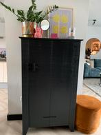 WOOOD Gijs boerenkast grof bezaagd grenen zwart, Huis en Inrichting, Ophalen, Met deur(en), 100 tot 150 cm, 50 tot 100 cm