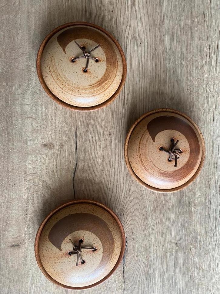 Set van 3 Japanse aardewerken stoomschaaltjes Mashiko-stijl, Huis en Inrichting, Keuken | Servies, Zo goed als nieuw, Schaal of Schalen