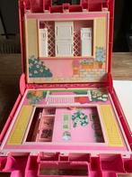 Vintage Barbie mattel huis in koffer 1992, Ophalen of Verzenden, Zo goed als nieuw