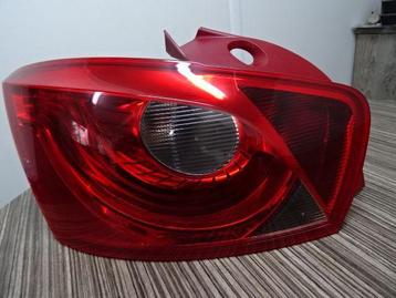 Achterlicht Seat Ibiza bj 2012 5 deurs links. beschikbaar voor biedingen
