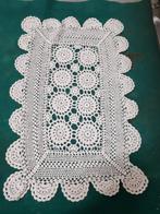 tafelloper gehaakt 44x30cm, Huis en Inrichting, Tafelkleden, Ophalen of Verzenden, 'T Olde Gre-j, Info@toldegrej.nl, Endepoelstraat 20f Didam