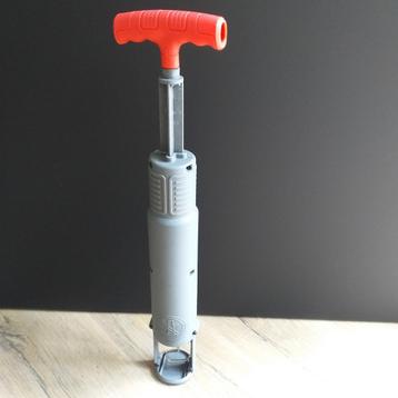 Woelmuizenval/Mollenklem/Mollenval  beschikbaar voor biedingen
