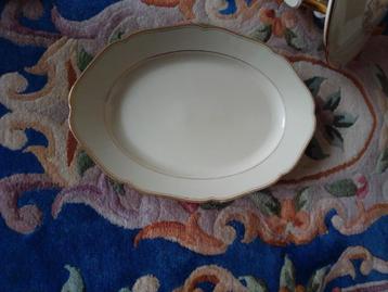 Tafelservies Schönwald met Goudrand, 12-delig beschikbaar voor biedingen
