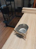 Gezocht 3 voerbakje zie foto, Dieren en Toebehoren, Vogels | Toebehoren, Ophalen of Verzenden, Eten en Drinken