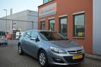 Opel Astra 1.4 Turbo Business + 140PK AIRCO/NAVI/6BAK/PDC/CR, Auto's, Opel, Voorwielaandrijving, Euro 5, Stof, Gebruikt