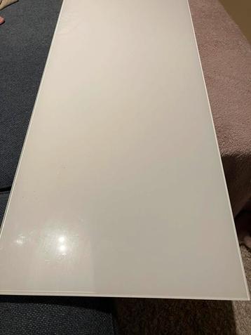 Besta ikea melkglas bovenbladen