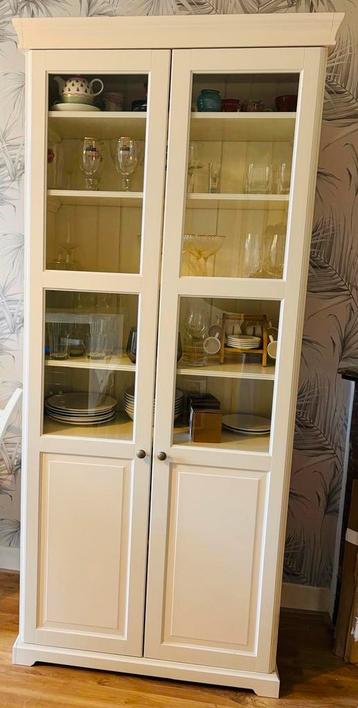 Vitrinekast - Uitstekende Staat! beschikbaar voor biedingen