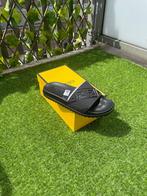 Fendi Slippers Nieuw, Kleding | Heren, Schoenen, Ophalen of Verzenden, Nieuw, Zwart, Slippers