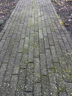 Gratis af te halen waalformaat bestrating, Ophalen, Gebruikt, Beton, Klinkers