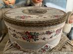 Stoffen doos uit Parijs, Antiek en Kunst, Curiosa en Brocante, Ophalen of Verzenden