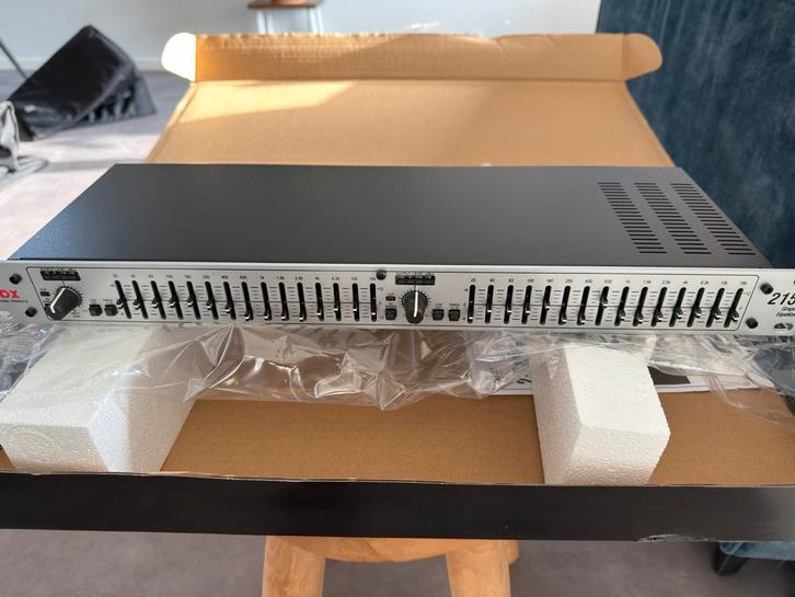 DBX 215s Equalizer - Topstaat!, Muziek en Instrumenten, Effecten, Zo goed als nieuw, Equalizer, Ophalen of Verzenden