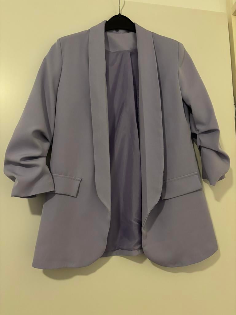 Lila paarse blazer maat L, Kleding | Dames, Jasjes, Kostuums en Pakken, Paars, Maat 42/44 (L), Nieuw, Ophalen of Verzenden