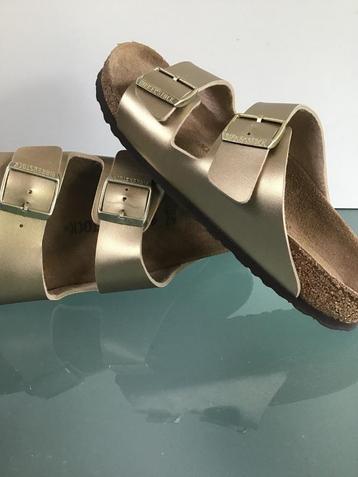 GRATIS VERZENDEN | BIRKENSTOCK Nieuwe gouden slippers 42 beschikbaar voor biedingen