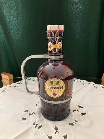 Christoffel Blond Bierfles met Beugel beschikbaar voor biedingen