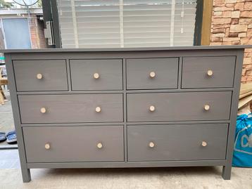 İkea hemnes 8 ladekast NİEUW beschikbaar voor biedingen