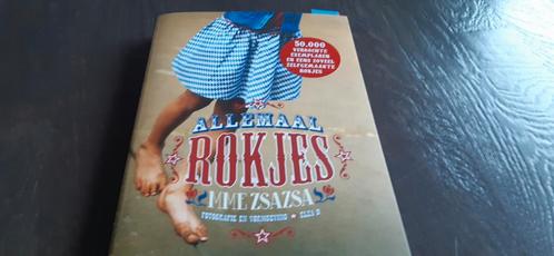 Allemaal Rokjes van Mme Zsazsa een boek vol vreugde., Hobby en Vrije tijd, Kledingpatronen, Zo goed als nieuw, Overige typen, Vrouw