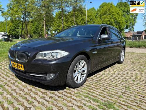 BMW 5-serie Touring 520i High Executive / full option! / pan, Auto's, BMW, Bedrijf, Te koop, 5-Serie, ABS, Achteruitrijcamera