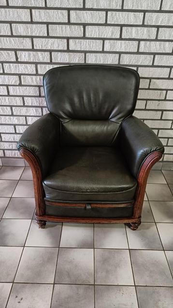 Leren fauteuil  beschikbaar voor biedingen