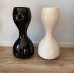 Vazen zwart en wit 56 cm hoog, Ophalen, Wit, 50 tot 75 cm