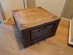 Leuk compact salon tafeltje met 2 lades, Huis en Inrichting, Tafels | Sidetables, Ophalen, Gebruikt, 50 tot 100 cm, Vierkant