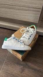 Witre shoesme sneakers met flexibele zool, Schoentjes, Jongetje of Meisje, Ophalen of Verzenden, Zo goed als nieuw