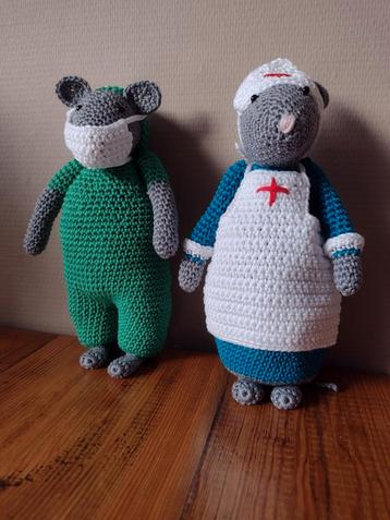 Gehaakte muizen  beschikbaar voor biedingen