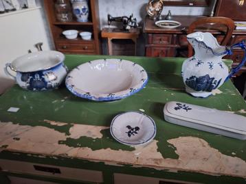 Prachtige antieke toiletset Blakeney Ironstone beschikbaar voor biedingen