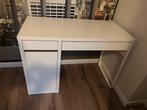 Ikea Make-up Tafel / Bureau, Huis en Inrichting, Bureaus, Ophalen, Zo goed als nieuw, Bureau