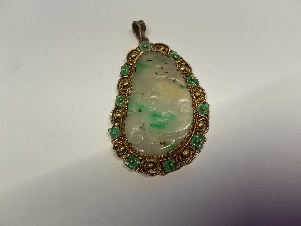 Antieke zilveren filigree jade hanger, Gebruikt, Overige voorstellingen, Ophalen of Verzenden, Met edelsteen