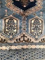 TAPIJT vintage 131x76 cm gebruikt zeer fijn handgeknoopt WOL, Ophalen, Gebruikt, Blauw, Vintage