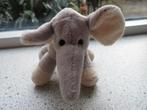 Olifant Hema olifantje 14 cm hoog grijs crème/wit velours, Ophalen of Verzenden, Zo goed als nieuw, Olifant